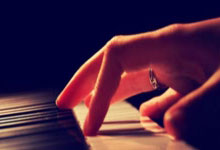 壹号体育:凯尔:未来几周谁没有好的表现和正确的态度,谁在多特就没有未来.